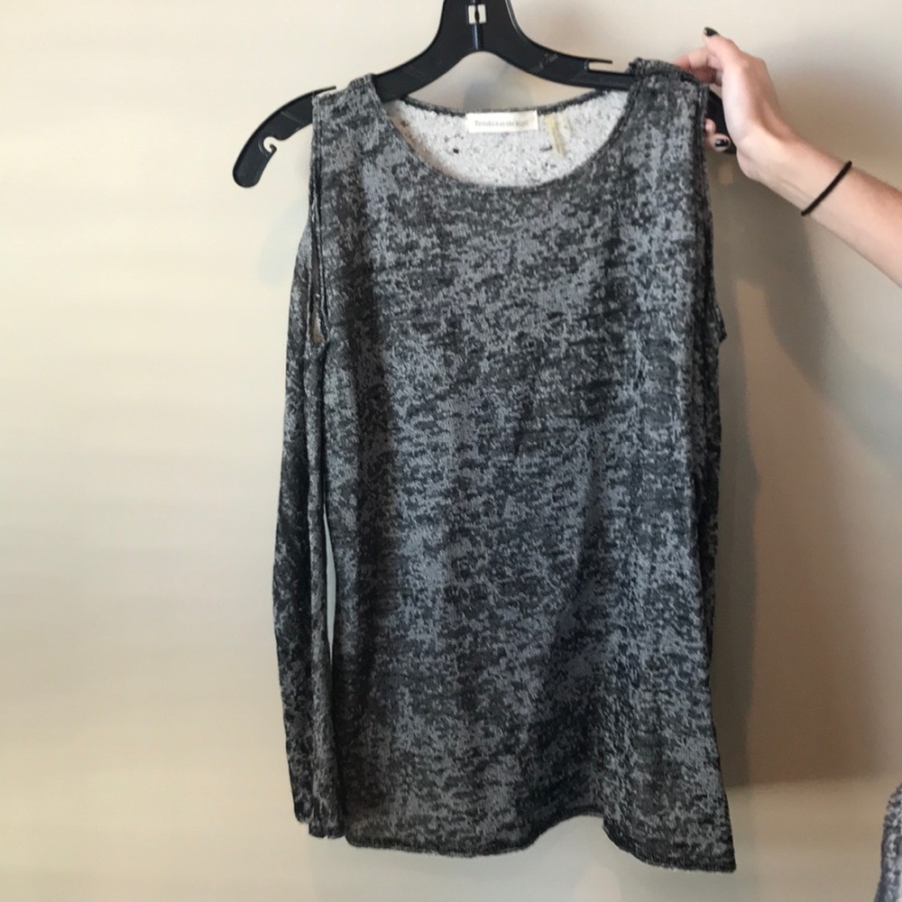 Long Sleeve top